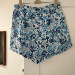 Abercrombie & Fitch High Waist Floral Shorts - Blue and White